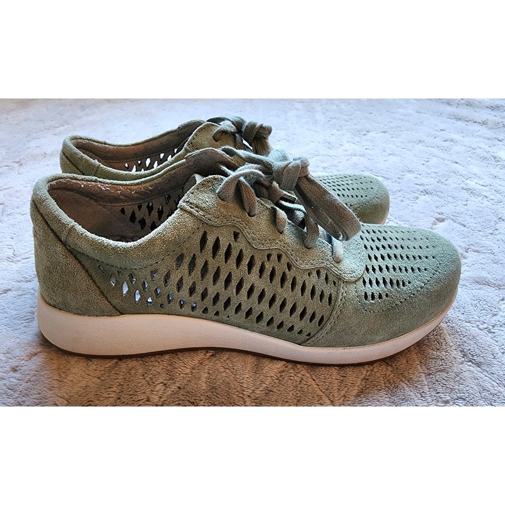 Dansko Charlie Sage Green Suede Perforated Lace Up Walking Shoes Womens Size 36 - Picture 2 of 10